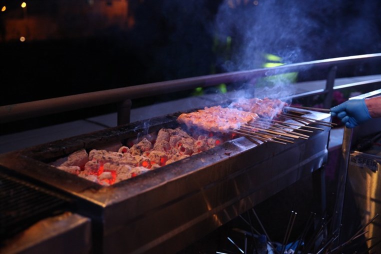 Barbecue Summer Band Nights